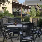Mit Terrasse By Interhome Daire