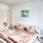 Daire Mit Terrasse By Interhome Mönkebude
