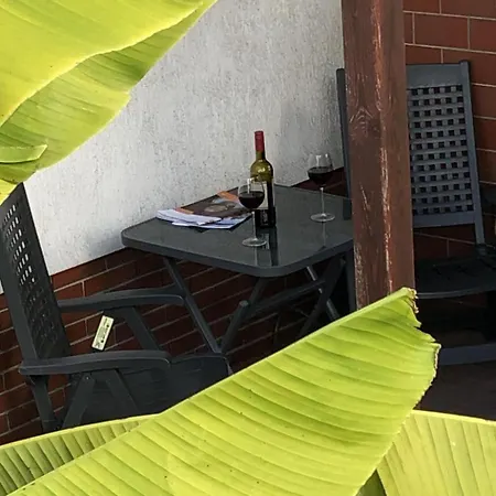 Mit Terrasse By Interhome Apartamento *